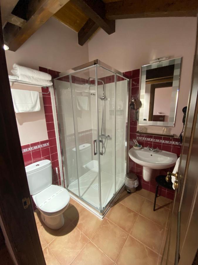 Hotel Rural Monasterio De Ara Mada Санта-Коломба-де-лас-Арримадас Экстерьер фото