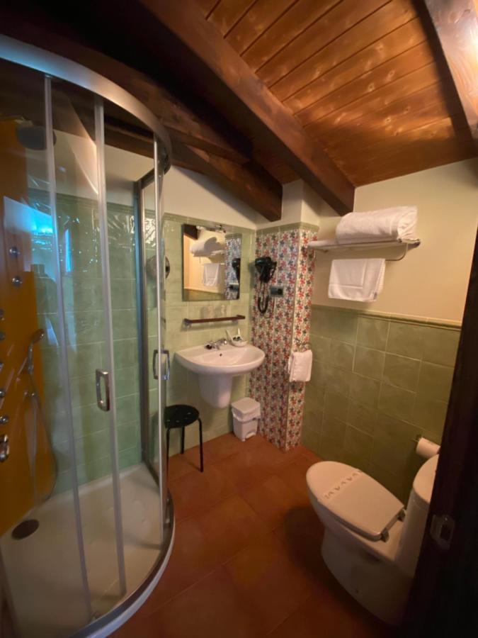 Hotel Rural Monasterio De Ara Mada Санта-Коломба-де-лас-Арримадас Экстерьер фото