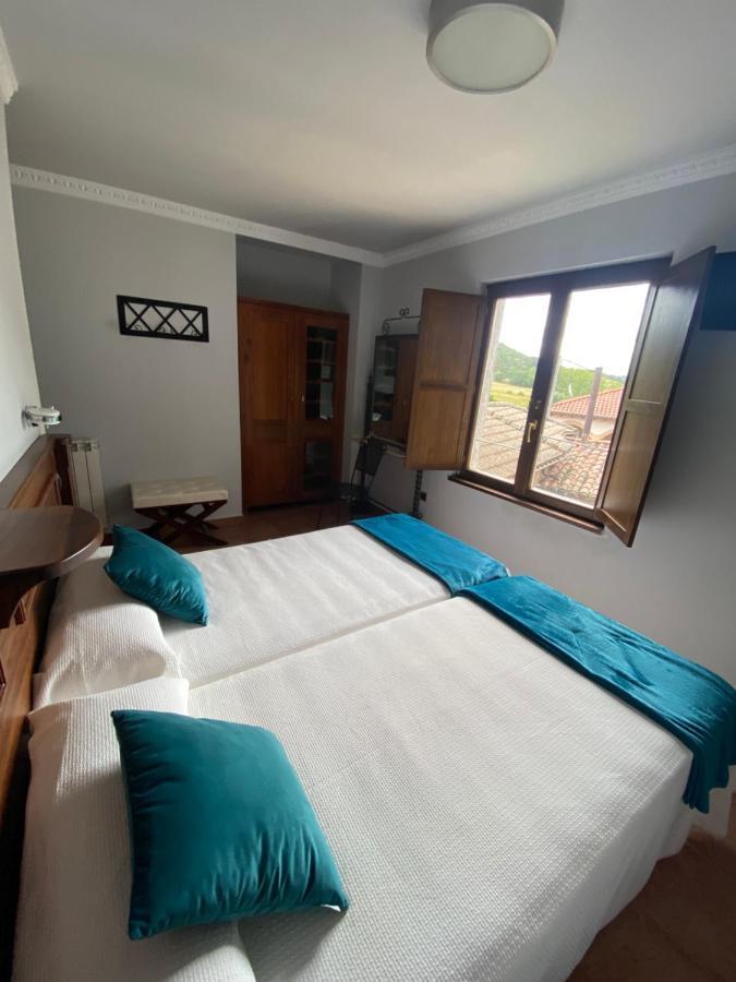 Hotel Rural Monasterio De Ara Mada Санта-Коломба-де-лас-Арримадас Экстерьер фото